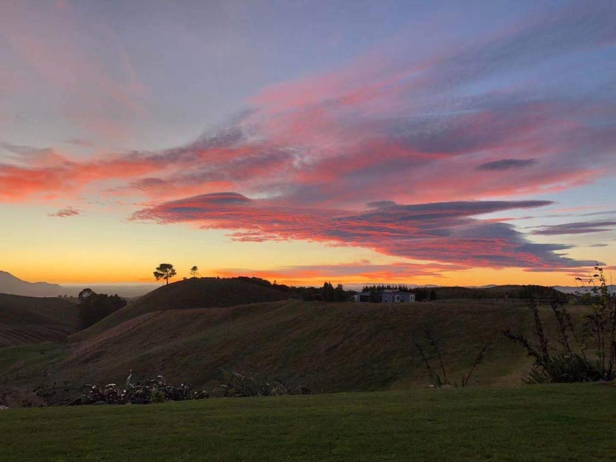 Hilltop Whakaipo Estate 5* Taupo